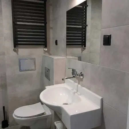 Hana Marine בית אירוח *