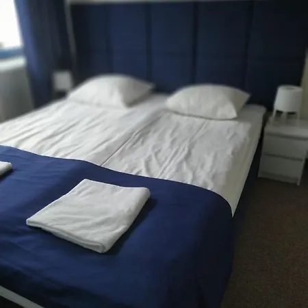 Δωμάτια σε οικογενειακή κατοικία Hana Marine Rewal