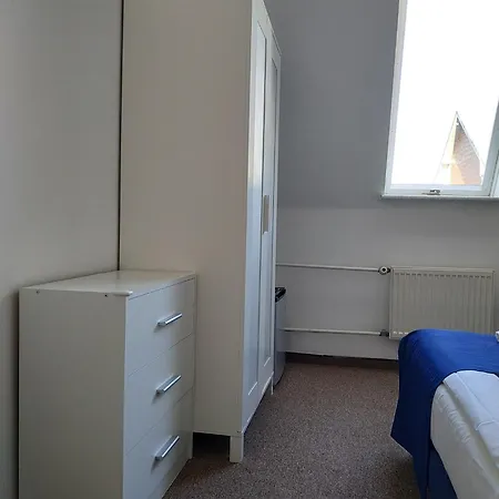 Δωμάτια σε οικογενειακή κατοικία Hana Marine Rewal